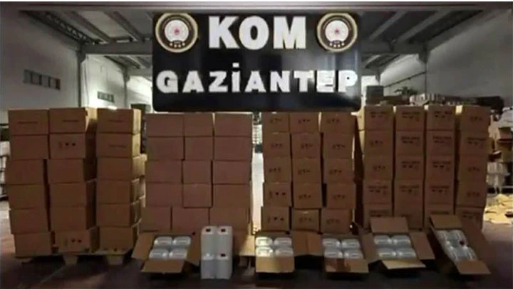  4 bin 520 litre etil alkol ele ge&ccedil;irildi