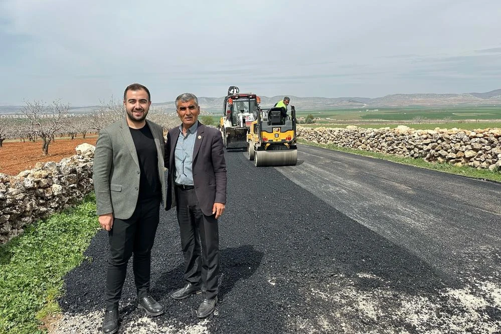 Araban’da güvenli bayram için yolların bakım onarımı yapılıyor