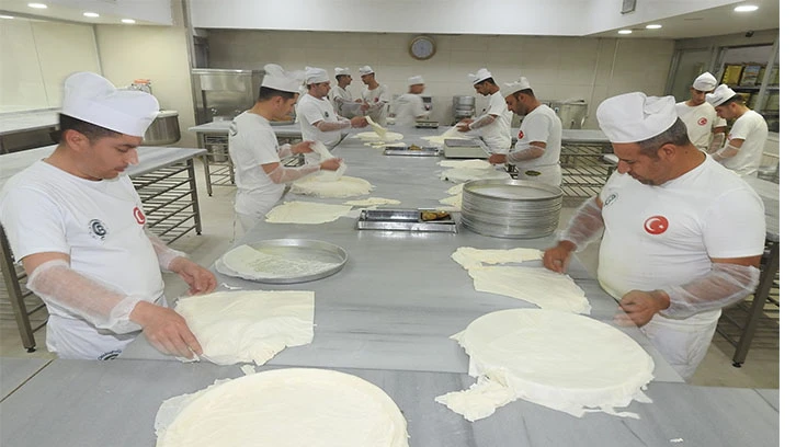  baklavacıların yoğun bayram mesaisi başladı