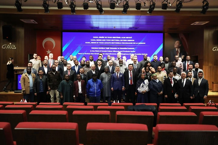 Batı Afrika T&uuml;rk yatırımcıları bekliyor