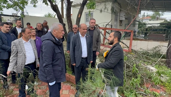 CHP Gaziantep&rsquo;te 4 ekiple sahaya indi, g&uuml;ndemde afet var