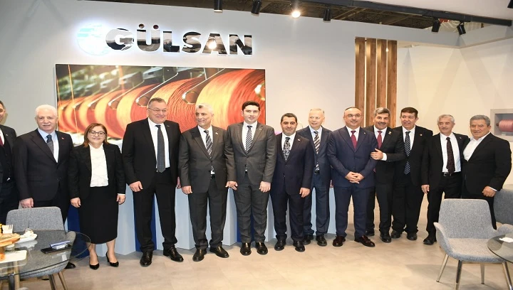 D&uuml;nya halı sekt&ouml;r&uuml; İstanbul Fuarı&rsquo;nda buluştu