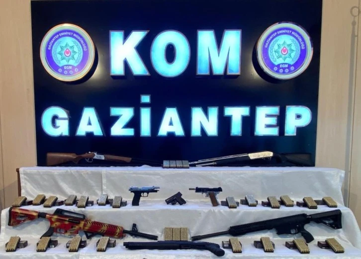 Gaziantep’te kaçakçılık operasyonu: 4 gözaltı