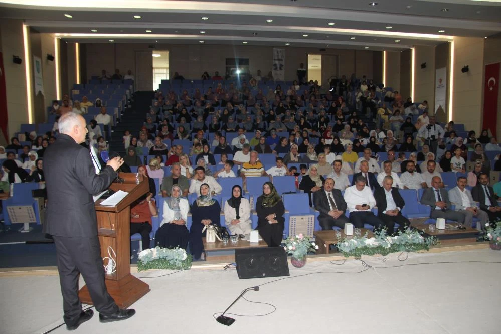 Gaziantep'te yaz Kur'an Kursu ve okulu kapanış programı d&uuml;zenlendi