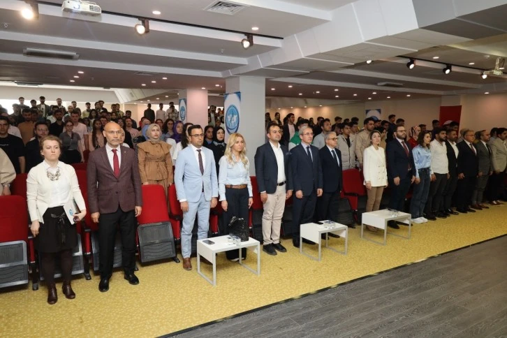 GİBTÜ’DE “TEKNOLOJİ VE TOPLUMUN DÖNÜŞÜMÜ" PANELİ