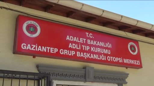 Halatı kopan yük asansörü 5 çocuk babasını hayattan kopardı