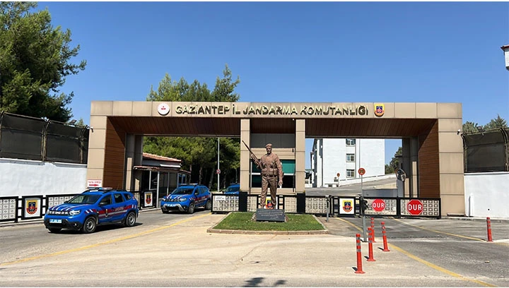 husumetlilerini darp eden 2 şahıs tutuklandı