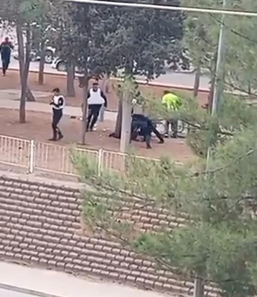 karısını &ouml;ld&uuml;ren zanlının vurularak yakalanma anı kamerada