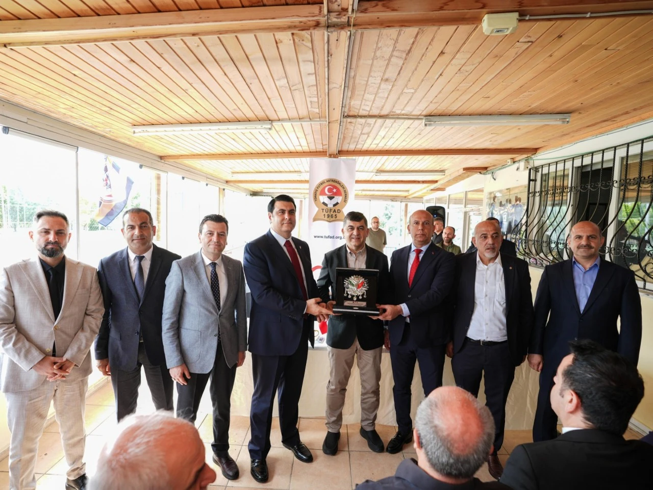 BAŞKAN YILMAZ’DAN TEKNİK ADAMLARA MORAL ZİYARETİ