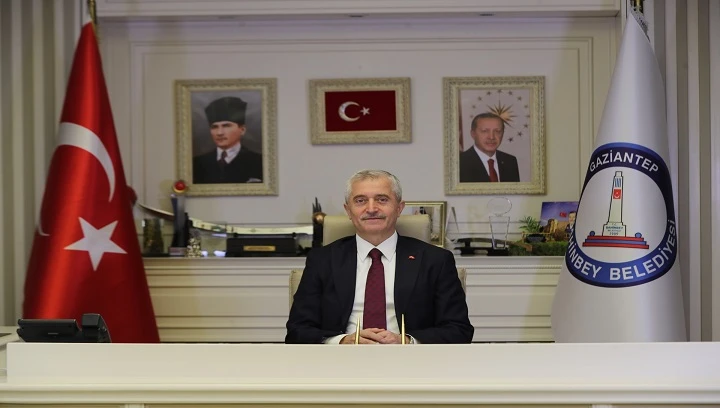 BAŞKAN TAHMAZOĞLU, 23 NİSAN ULUSAL EGEMENLİK VE &Ccedil;OCUK BAYRAMINI KUTLADI