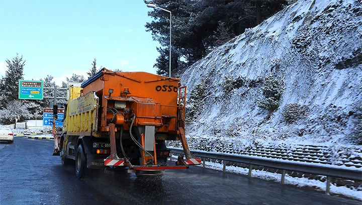 GAZİANTEP B&Uuml;Y&Uuml;KŞEHİR, OLASI KAR YAĞIŞI VE DON RİSKİNE KARŞI HAZIRLIKLARINI S&Uuml;RD&Uuml;R&Uuml;YOR