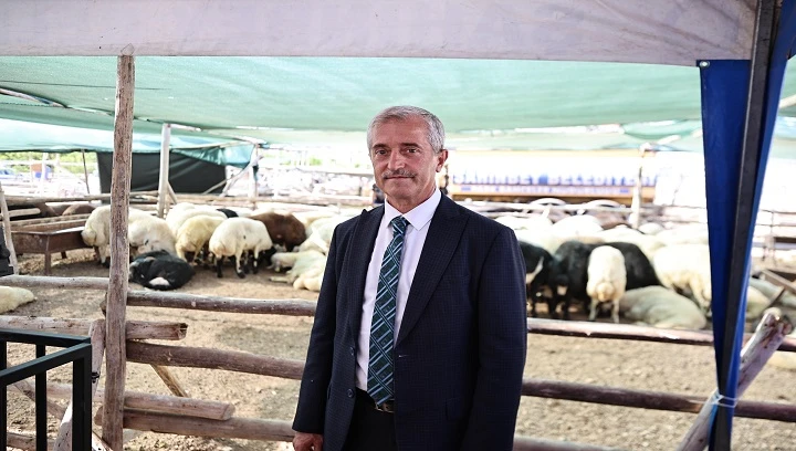 BAŞKAN TAHMAZOĞLU  “KURBAN BAYRAMI’NDA FAHİŞ FİYAT ARTIŞLARINA ASLA MÜSAADE ETMEYECEĞİZ