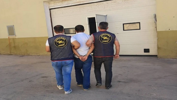14 YIL HAPİS CEZASI İLE ARANAN SUÇ MAKİNASI YAKALANDI