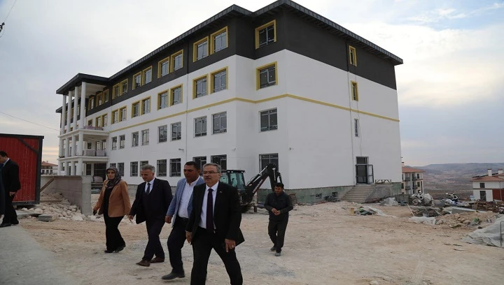 DEPREMİN YARALARI EĞİTİMDE G&Uuml;&Ccedil;LENEREK SARILDI