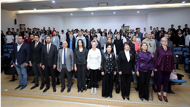 GAZİANTEP B&Uuml;Y&Uuml;KŞEHİR&rsquo;DEN AİLE TEMALI ULUSLARARASI SEMPOZYUM