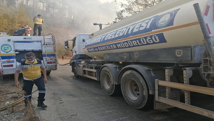 ŞAHİNBEY BELEDİYESİ’NDEN KARDEŞ HATAY’A DESTEK