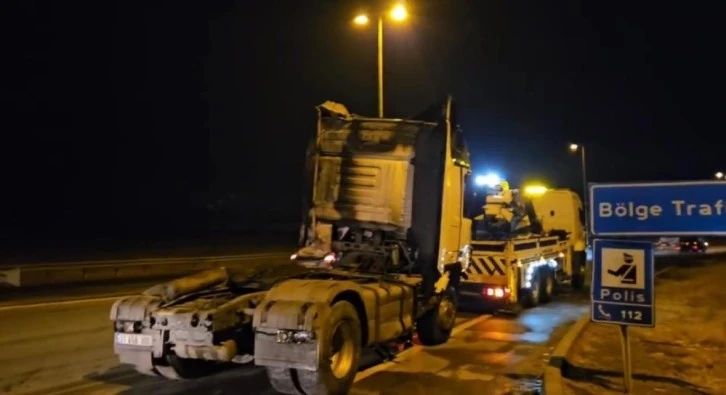 TAG Otoyolu'nda 3 ayrı kaza: 1 ölü, 20 yaralı