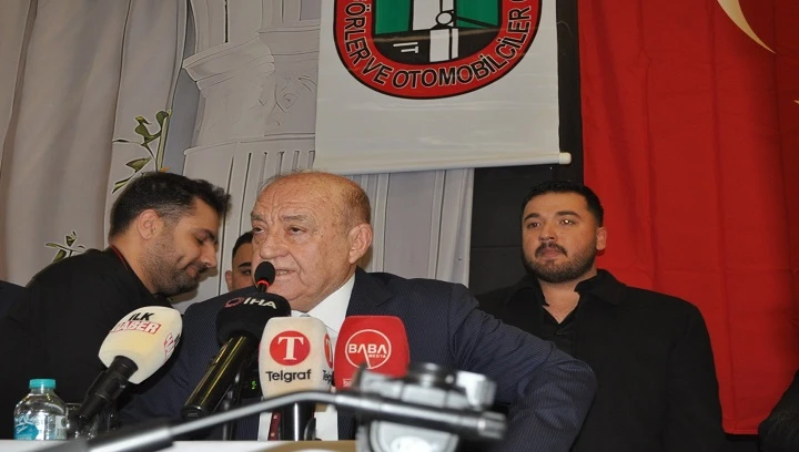  &Uuml;nal Akdoğan, tek listeyle girilen se&ccedil;im sonucunda &uuml;yelerin g&uuml;venini bir kez daha kazanarak yeniden başkanlığa se&ccedil;ildi.