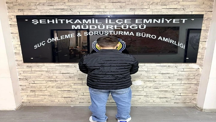  Uyuşturucu Madde Ticareti Yapmak su&ccedil;undan 12 yıl 6 ay hapis cezası 