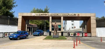 15 YIL HAPİS CEZASIYLA ARANAN ŞAHIS JASATTAN KAÇAMADI