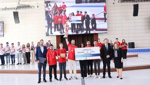 1585 Yeni &Ouml;ğrenci ORYANTASYON&rsquo;25 ile &Uuml;niversite Hayatına Merhaba Dedi