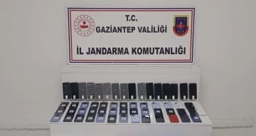 2 MİLYON DEĞERİNDEKİ KAÇAK TELEFONA JANDARMA EL KOYDU