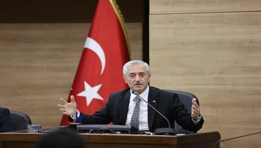 2026 yılının ilk meclis toplantısının birinci oturumu Şahinbey Belediyesi Meclis Başkanı Mehmet Tahmazoğlu Başkanlığında ger&ccedil;ekleştirildi.