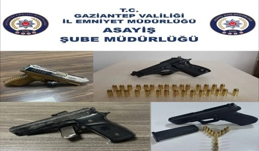 4 adet ruhsatsız tabanca ve 43 adet fişek ele ge&ccedil;irildi