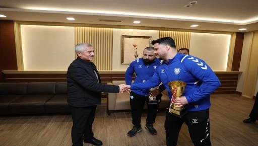 8 Sporcu Milli Takım Kadrosunda T&uuml;rkiye'yi Temsil Edecek