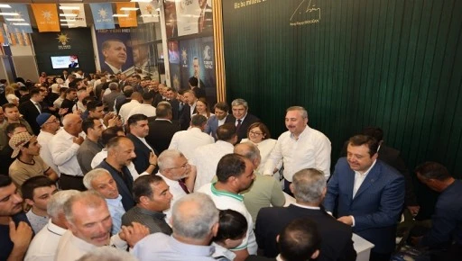 AK PARTİ GAZİANTEP’TE BÜYÜK BAYRAM COŞKUSU
