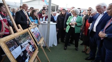 Almanya Cumhurbaşkanı Steinmeier, Gaziantep'te depremzedelerle bir araya geldi