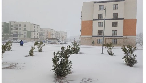 Araban Ovası&rsquo;na kar yağışı &ccedil;ift&ccedil;ilerin y&uuml;zlerini g&uuml;ld&uuml;rd&uuml;