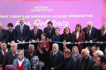 Bakan Şimşek’in katılımıyla 6 Şubat Gençlik Merkezi hizmete açıldı