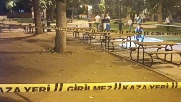 Bekçilere bıçaklı saldırı: 2'si ağır 3 yaralı