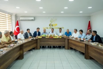 CHP BASIN TOPLANTISINDA ÇİFTÇİLERİN YANLI OLMADIĞINI VURGLDI 