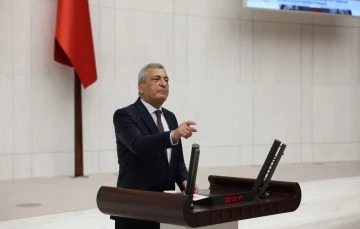 CHP'li Öztürkmen'den Meclis'te 'Gaziantep' mesaisi