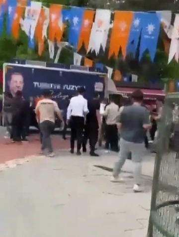 CHP'liler ile AK Parti'liler arasında kavga çıktı,