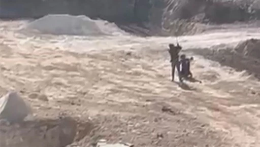 &Ccedil;ocuk iş&ccedil;iye inşaat alanında darp