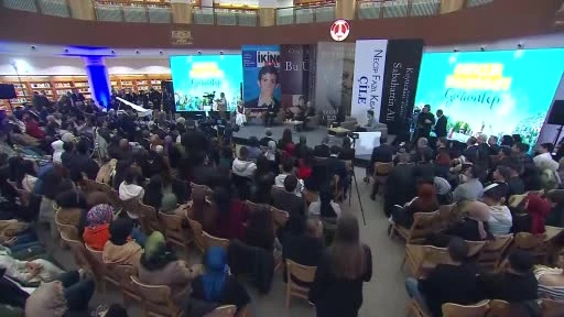Cumhurbaşkanı Erdoğan, Gaziantep'te gençlerle bir araya geldi