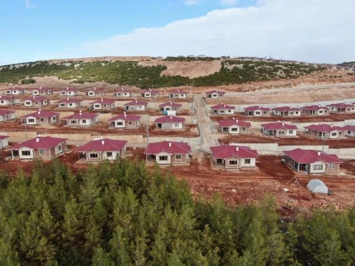 Depremzedeler kışı sıcak yuvalarında geçirecek