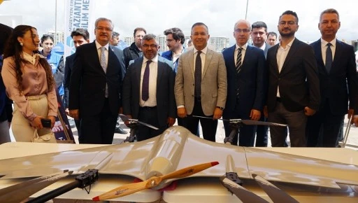 Dijital Ufuklar 2026" buluşmasında, gen&ccedil; girişimciler