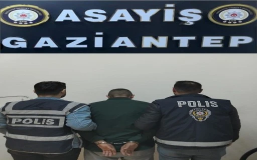 Dolandırıcılık su&ccedil;undan 30 yıl hapis cezası bulunan ş&uuml;pheli
