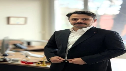 Dubai&rsquo;de turizm &ccedil;&ouml;kt&uuml;: yeni rota Asya K&ouml;rfezin en g&uuml;&ccedil;l&uuml; turizm merkezi olan Dubai&rsquo;de hayatı durdu. Savaşın g&ouml;lgesinde kalan Dubai&rsquo;de oteller boşaldı.