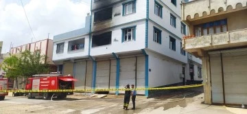 Elektrik kaynaklı  yangın çıktı, 14 kişi hastaneye kaldırıldı