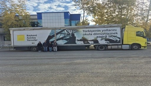  Enerjisa'dan D&uuml;nya M&uuml;hendisler G&uuml;n&uuml;'ne &Ouml;zel Eğitim Tırı