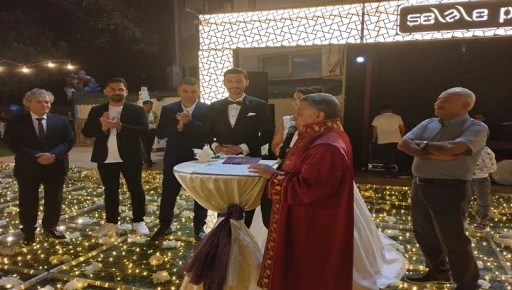 Erdem ve Durgut aileleri'nin mutlu günü