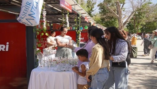 GASMEK aile yılı özel sergisi büyük ilgi görüyor