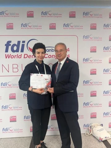 GAÜN'lü akademisyene FDI 2024 Dünya Diş Hekimliği Kongresi'nden ödül
