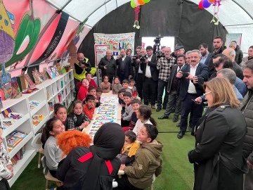 Gazeteciler Gaziantep Büyükşehir Belediye Başkanı Şahin ile Nurdağı’nda incelemelerde bulundu