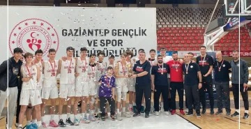 Gaziantep Basketbol şampiyon